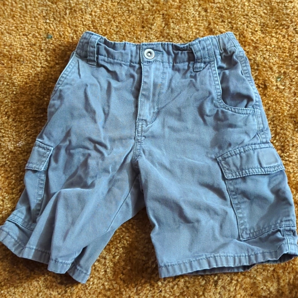 Cargo shorts 4t in boys and Cherokee brand grey